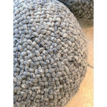 Woolen pebble pouffe - Light grey