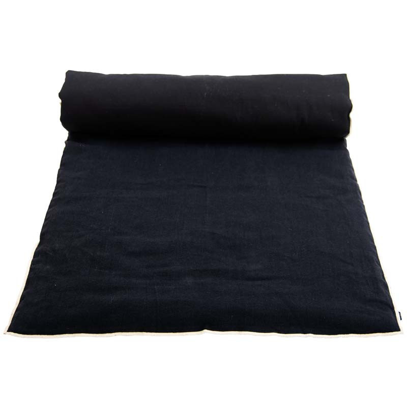 Linen quilt with linen stitching - Black
