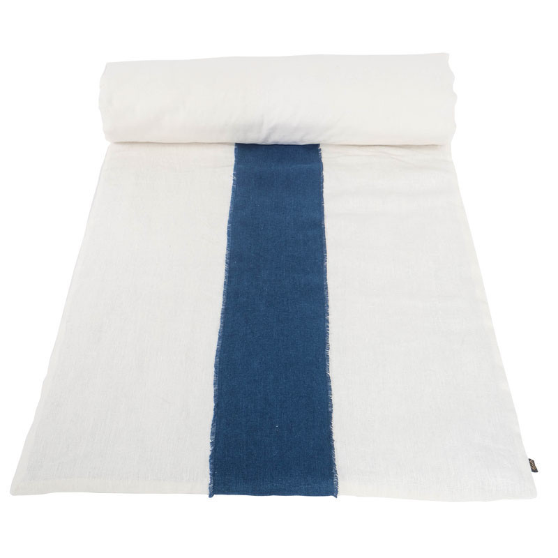 White linen quilt with gypsy linen band