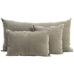 Linen cushion with linen...