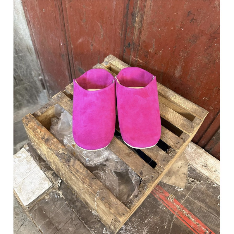 Fuchsia slippers
