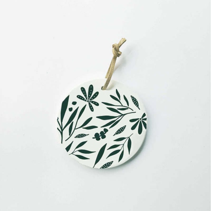 Decorative hanging medallion - Bloom
